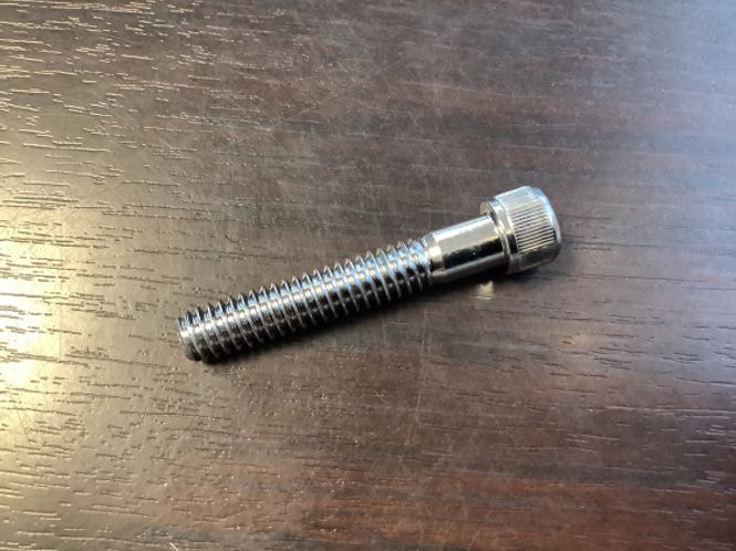 Hovedbilde 1/4-20 X 1 1/2 BOLT , Bolt